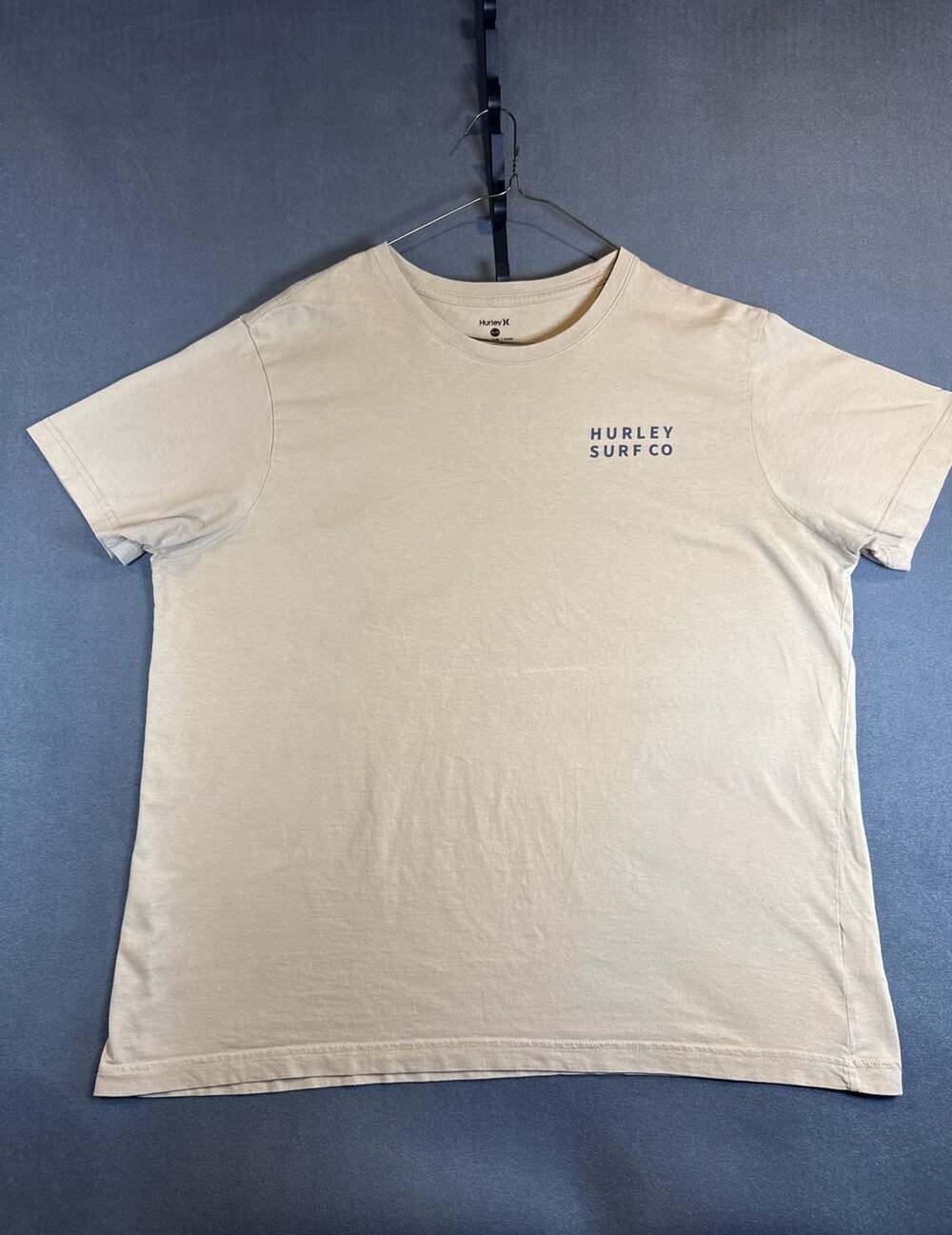 Hurley Surf Co. Men's Beige Short Sleeve Graphic T-Shirt XL